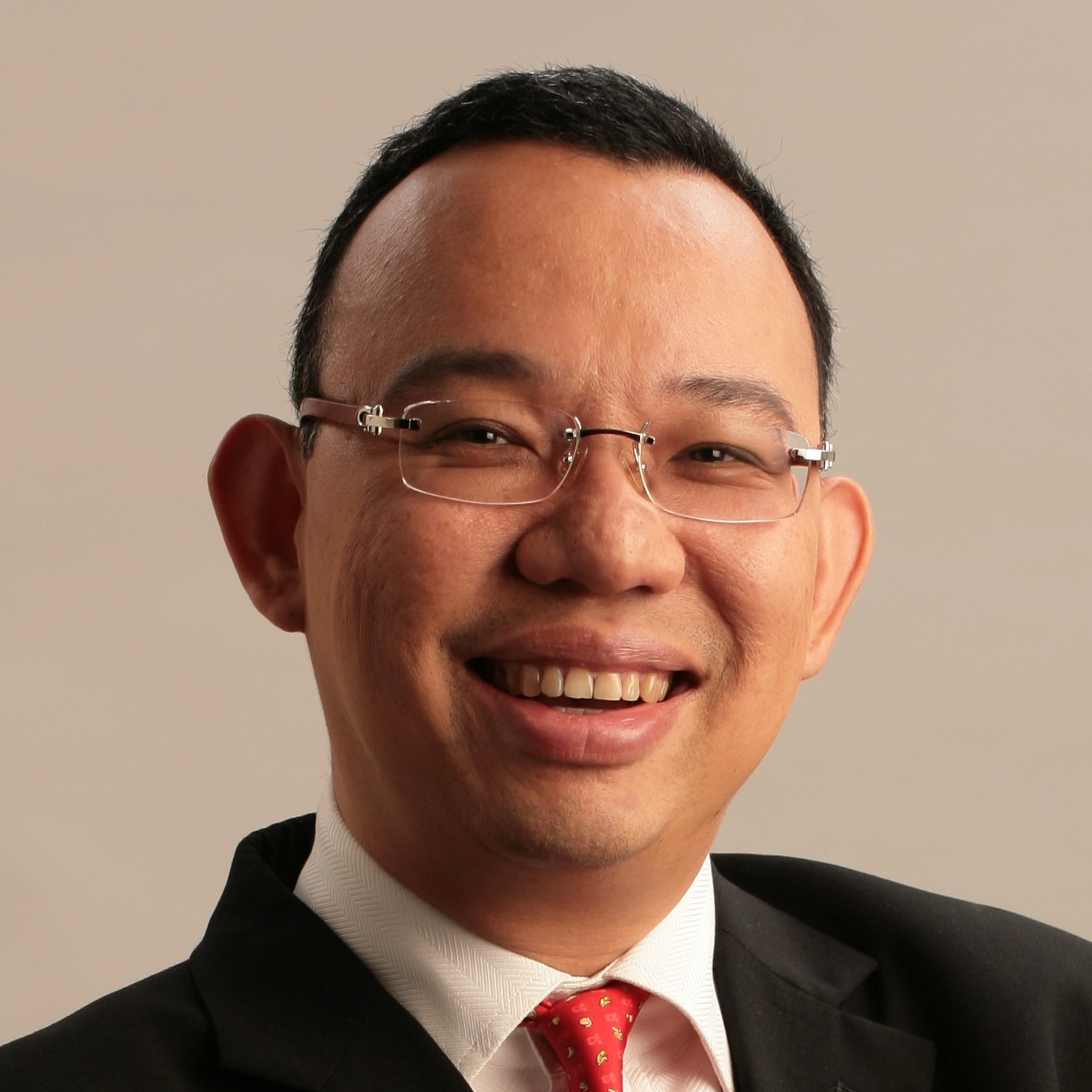 Photo of Gilbert Leong